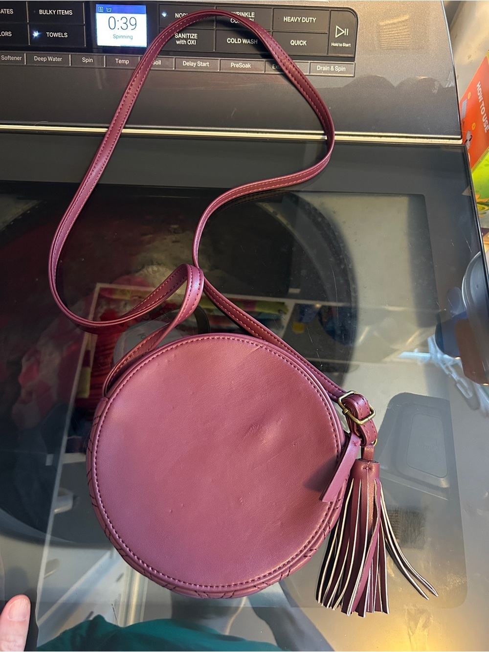 art class Quilted Round Crossbody Bag - Mauve Pink - Picture 2 of 4